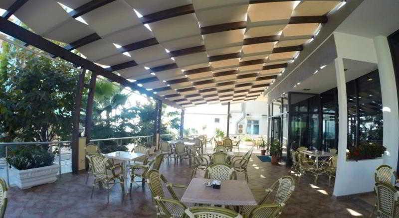 Hotel Bella Vista Shkallnur Ngoại thất bức ảnh