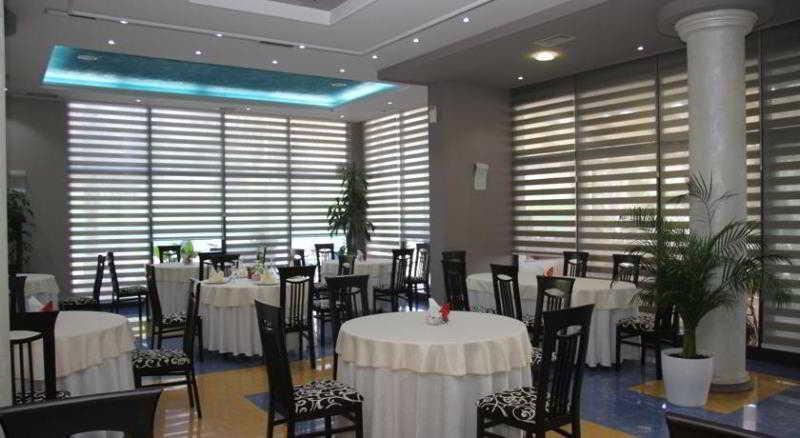 Hotel Bella Vista Shkallnur Ngoại thất bức ảnh
