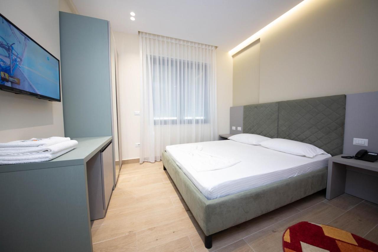 Hotel Bella Vista Shkallnur Phòng bức ảnh