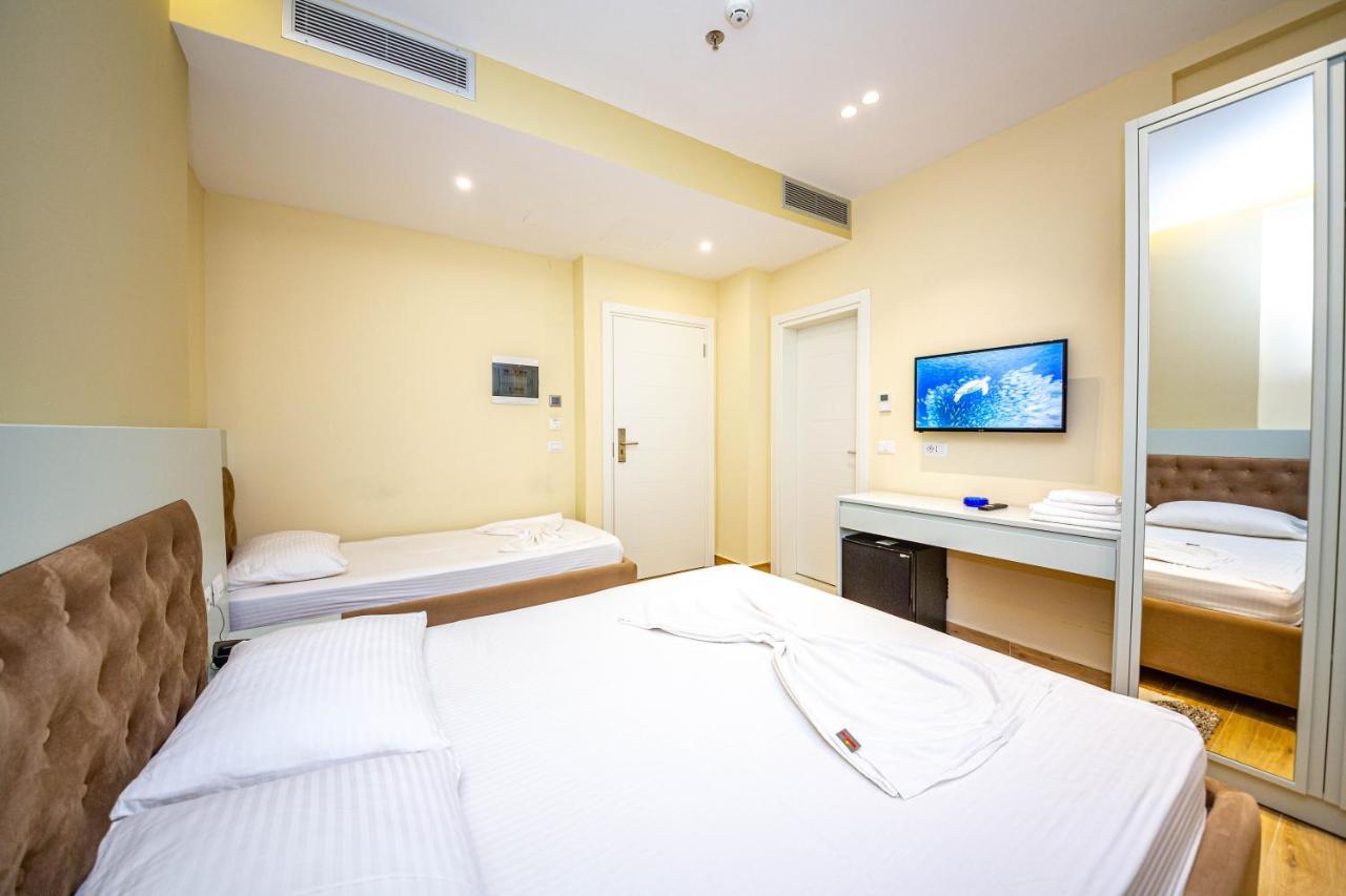 Hotel Bella Vista Shkallnur Ngoại thất bức ảnh