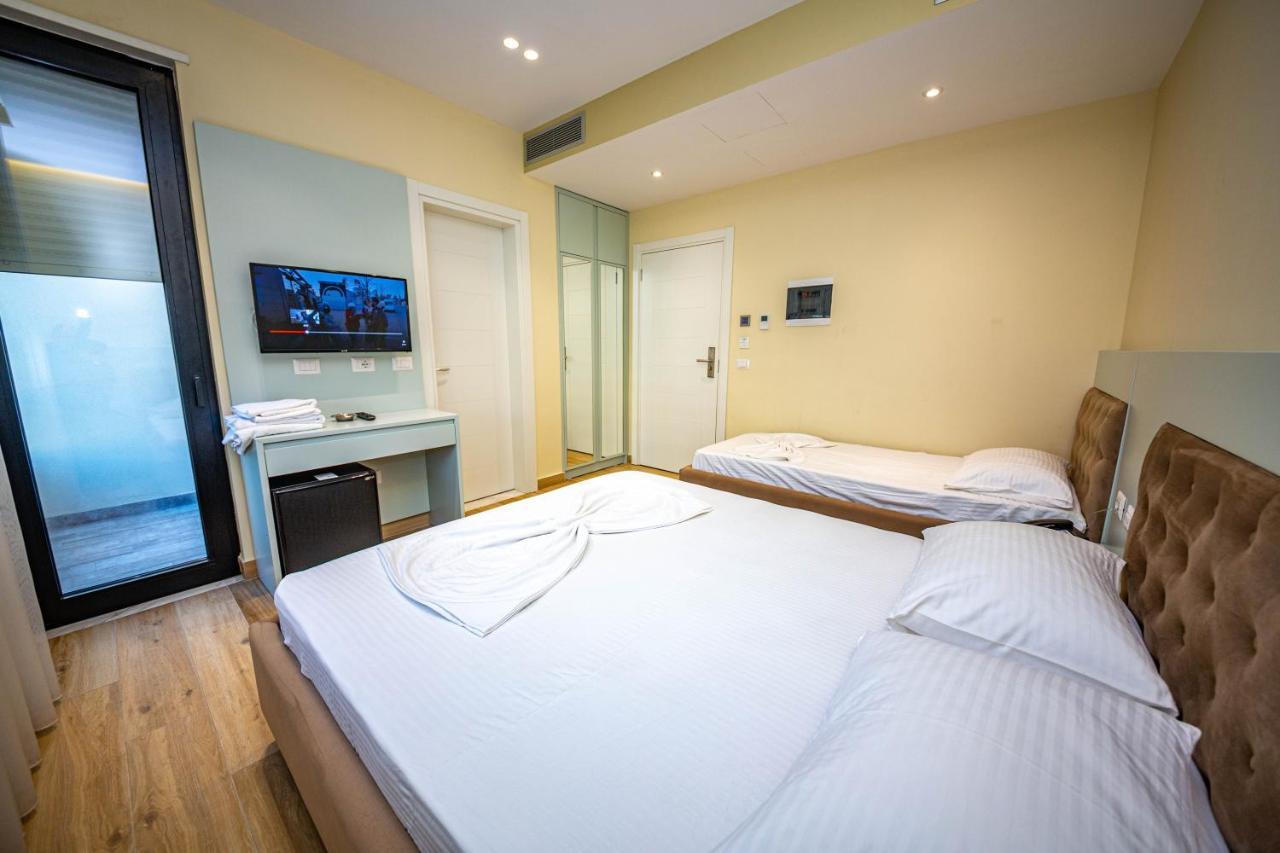 Hotel Bella Vista Shkallnur Ngoại thất bức ảnh