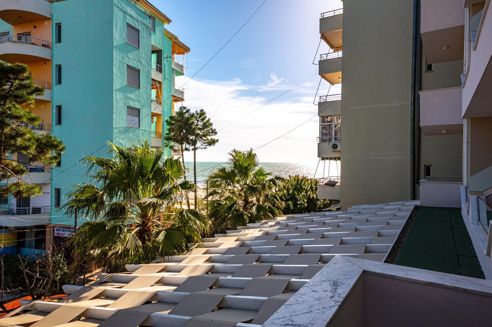 Hotel Bella Vista Shkallnur Ngoại thất bức ảnh