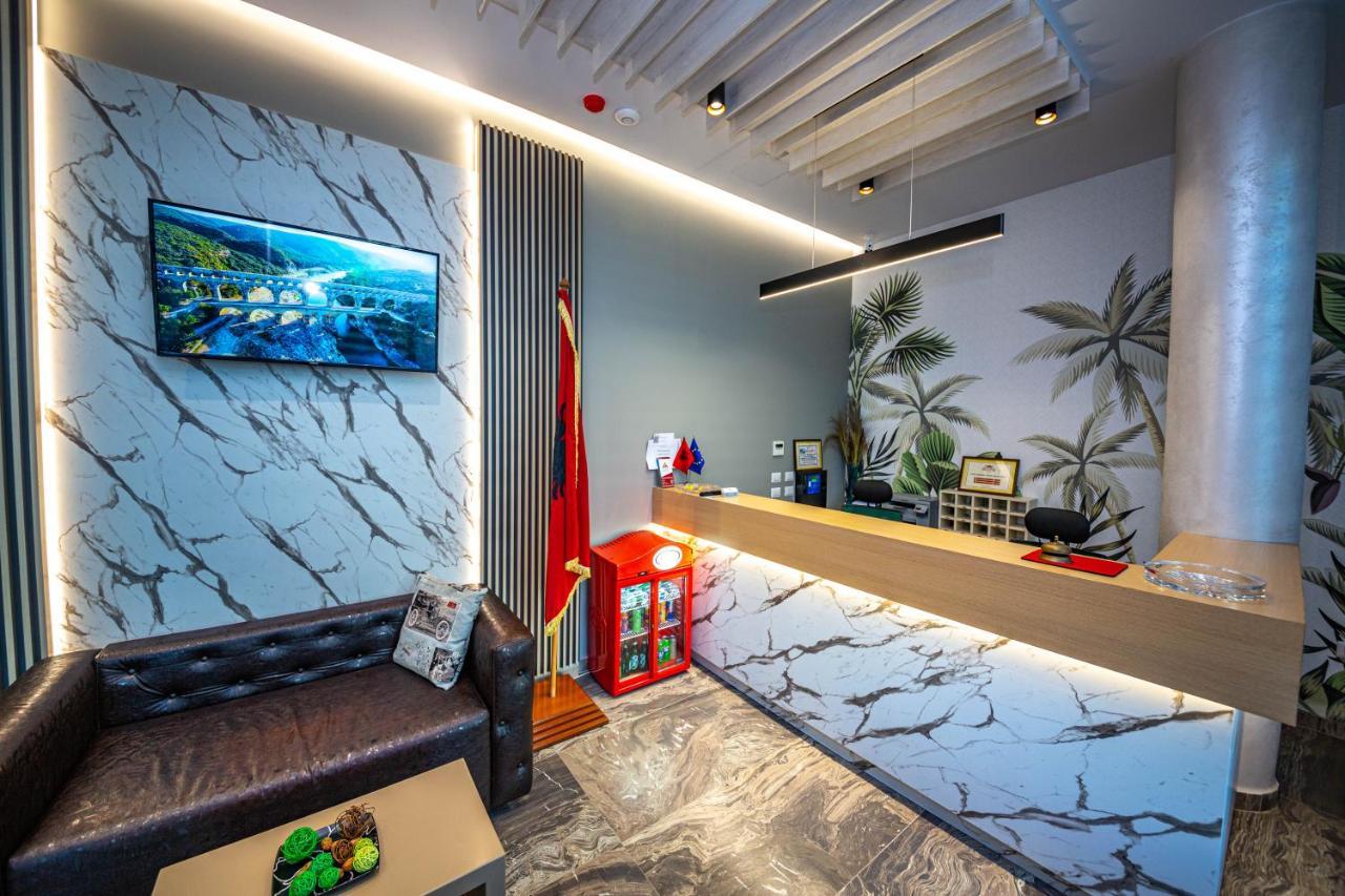 Hotel Bella Vista Shkallnur Ngoại thất bức ảnh
