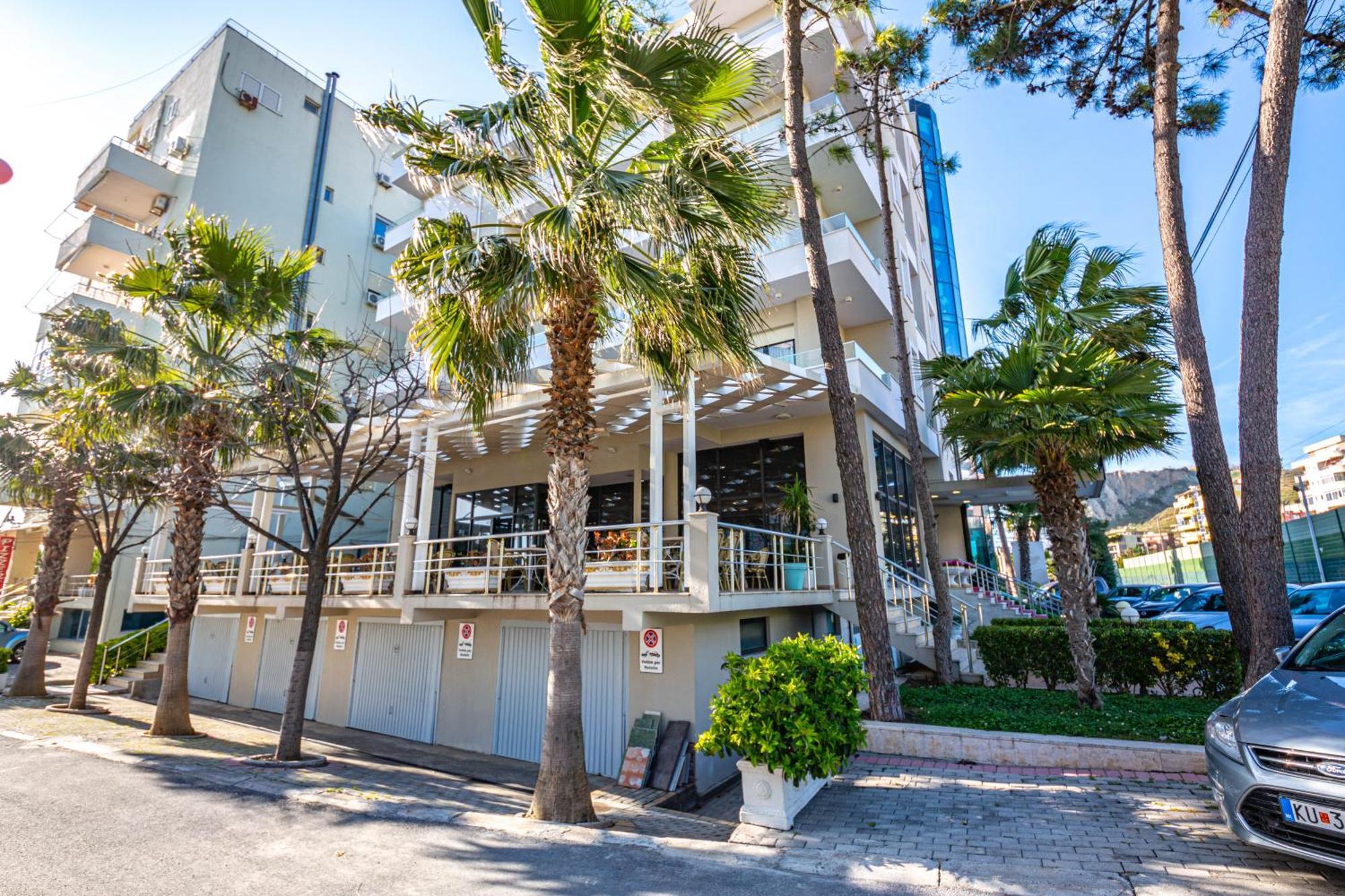 Hotel Bella Vista Shkallnur Ngoại thất bức ảnh
