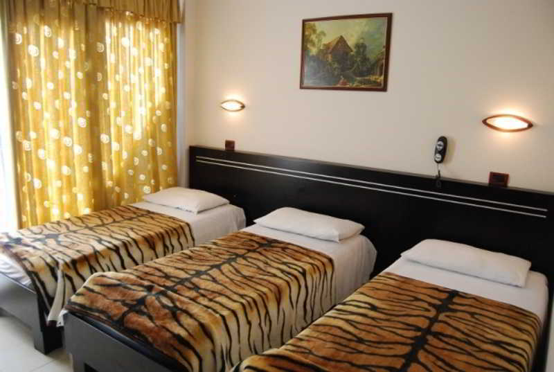 Hotel Bella Vista Shkallnur Ngoại thất bức ảnh